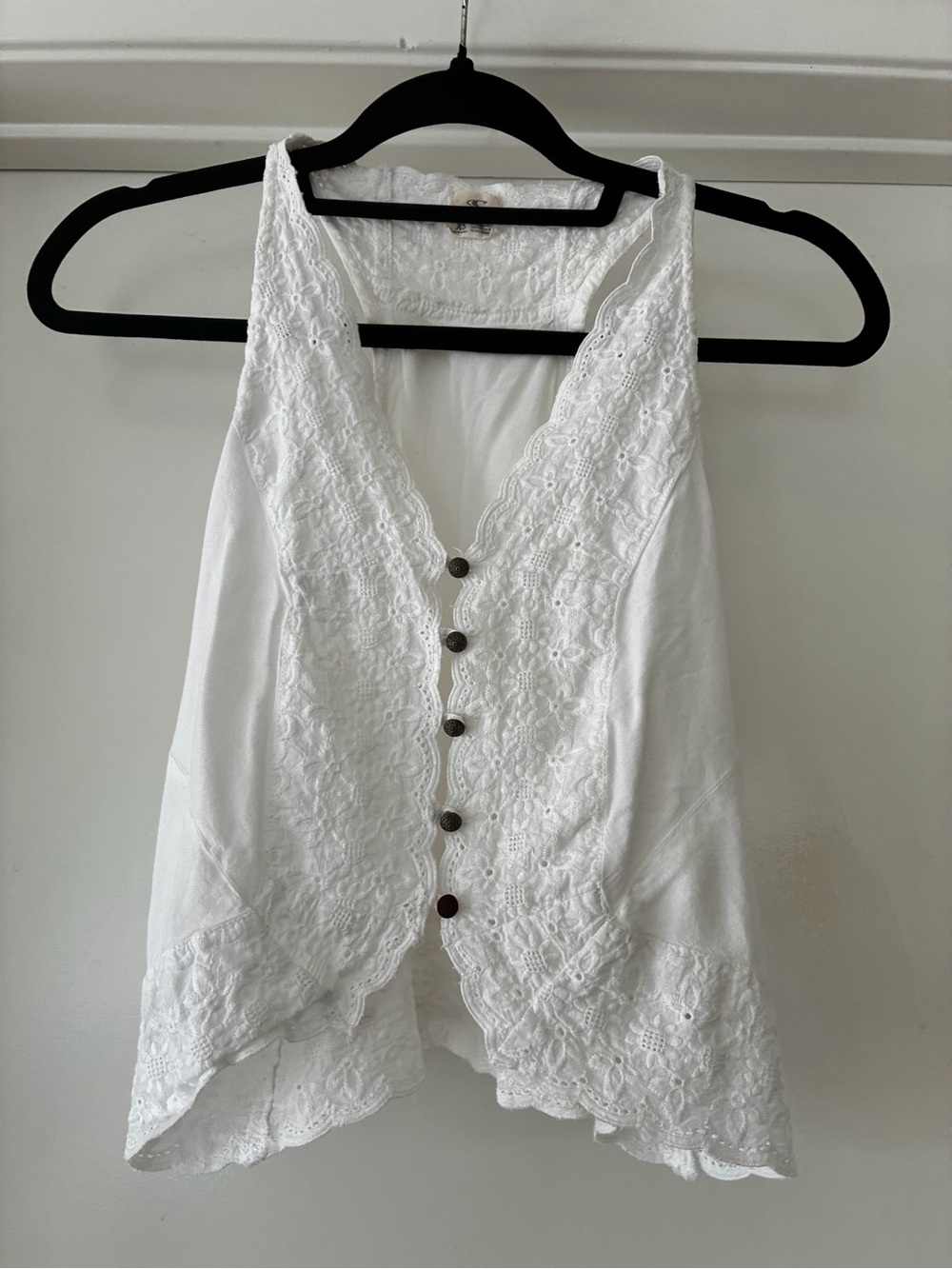 O'Neill White Lace Button-Front Camisole